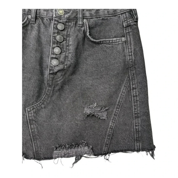 Free People We The Free Button Fly Womens Black Distressed Denim Mini Skirt 27 - Picture 5 of 12